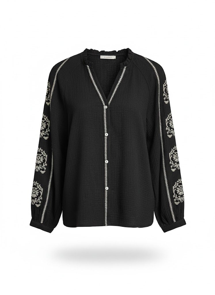 Embroidered clothes 22373